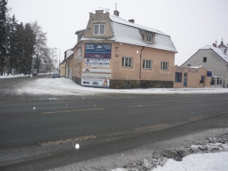 Poděbrady - pohled z ulice